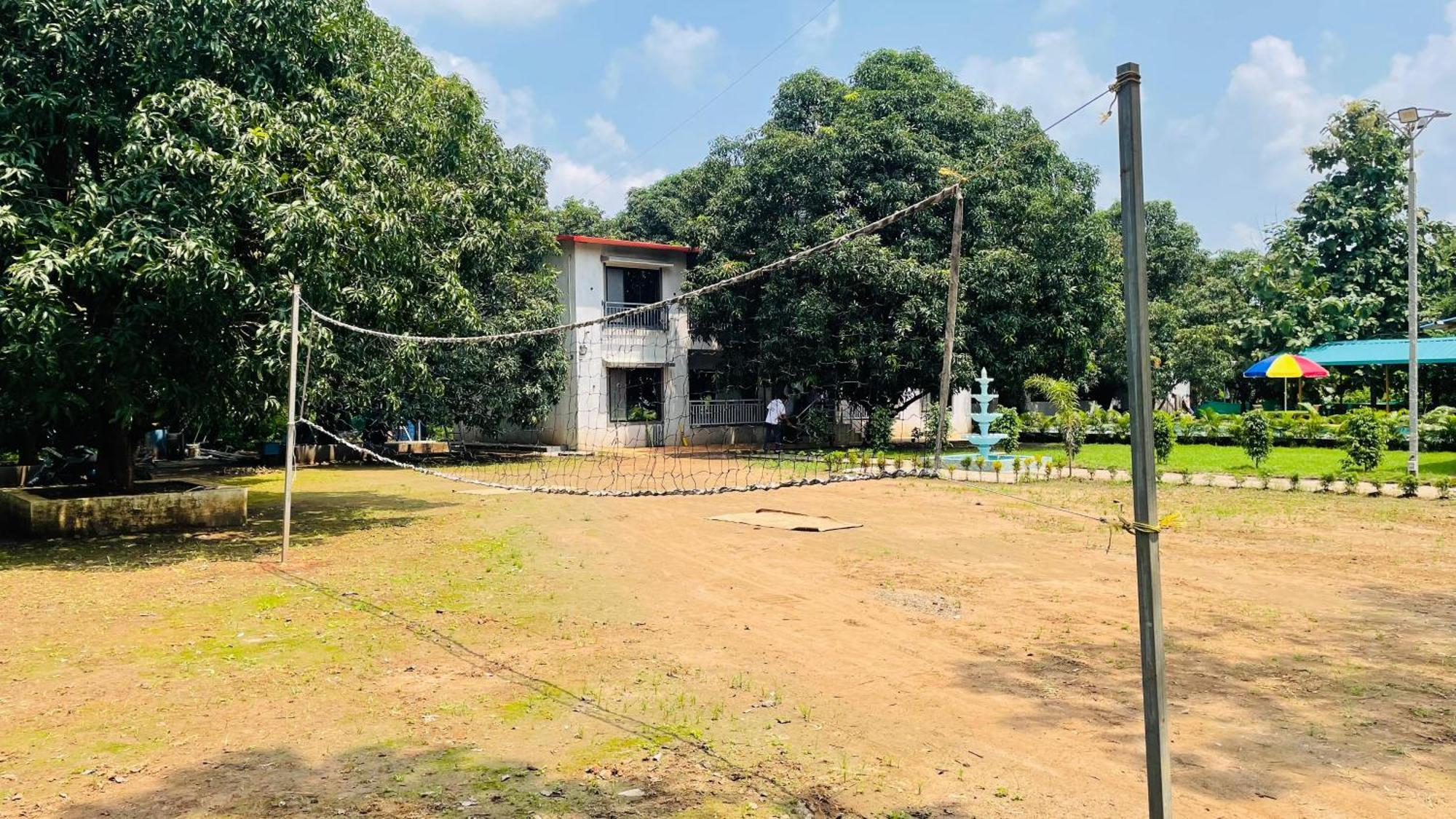 Riverland Farm And Resort Karjat Eksteriør bilde