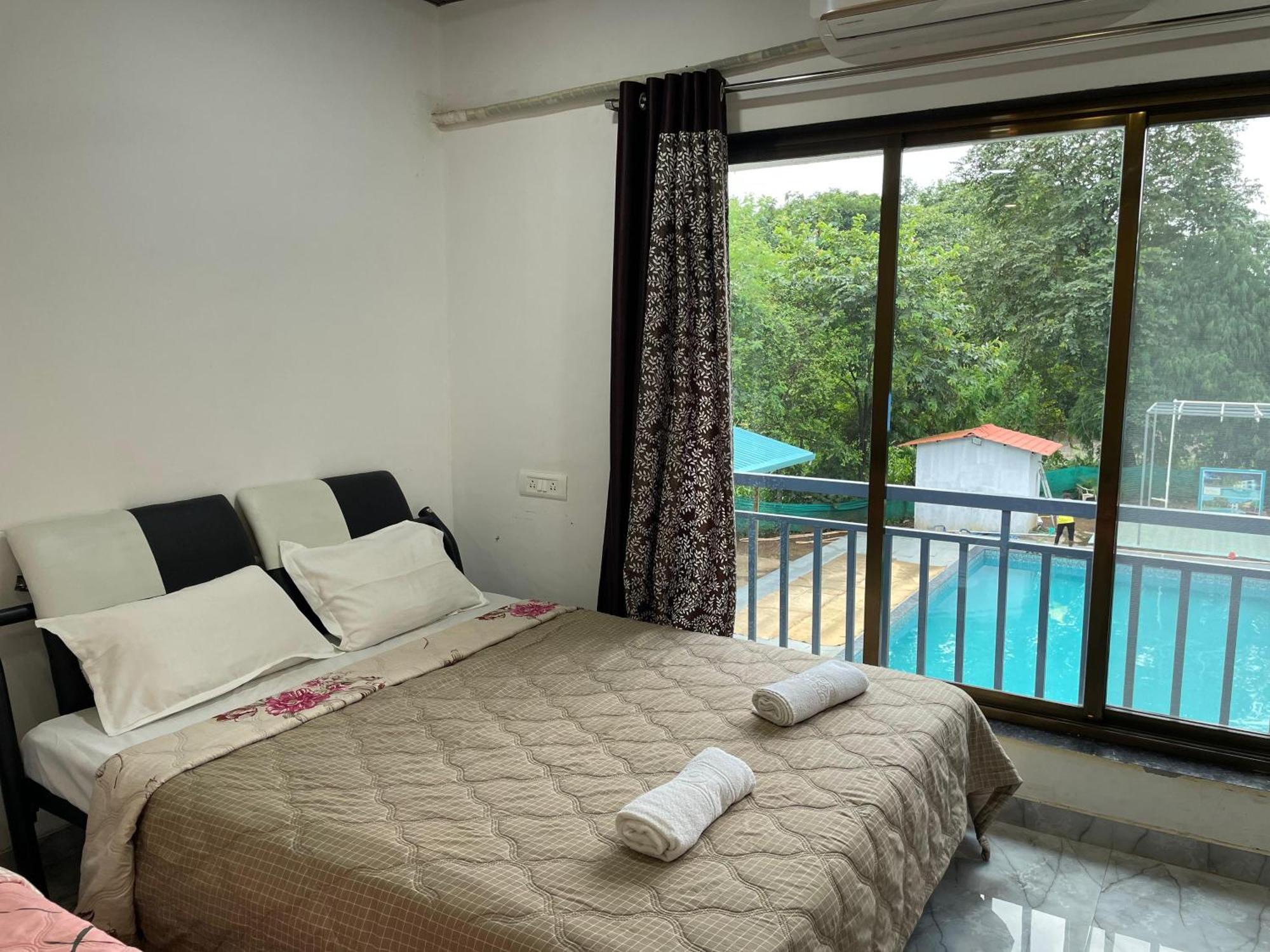 Riverland Farm And Resort Karjat Eksteriør bilde