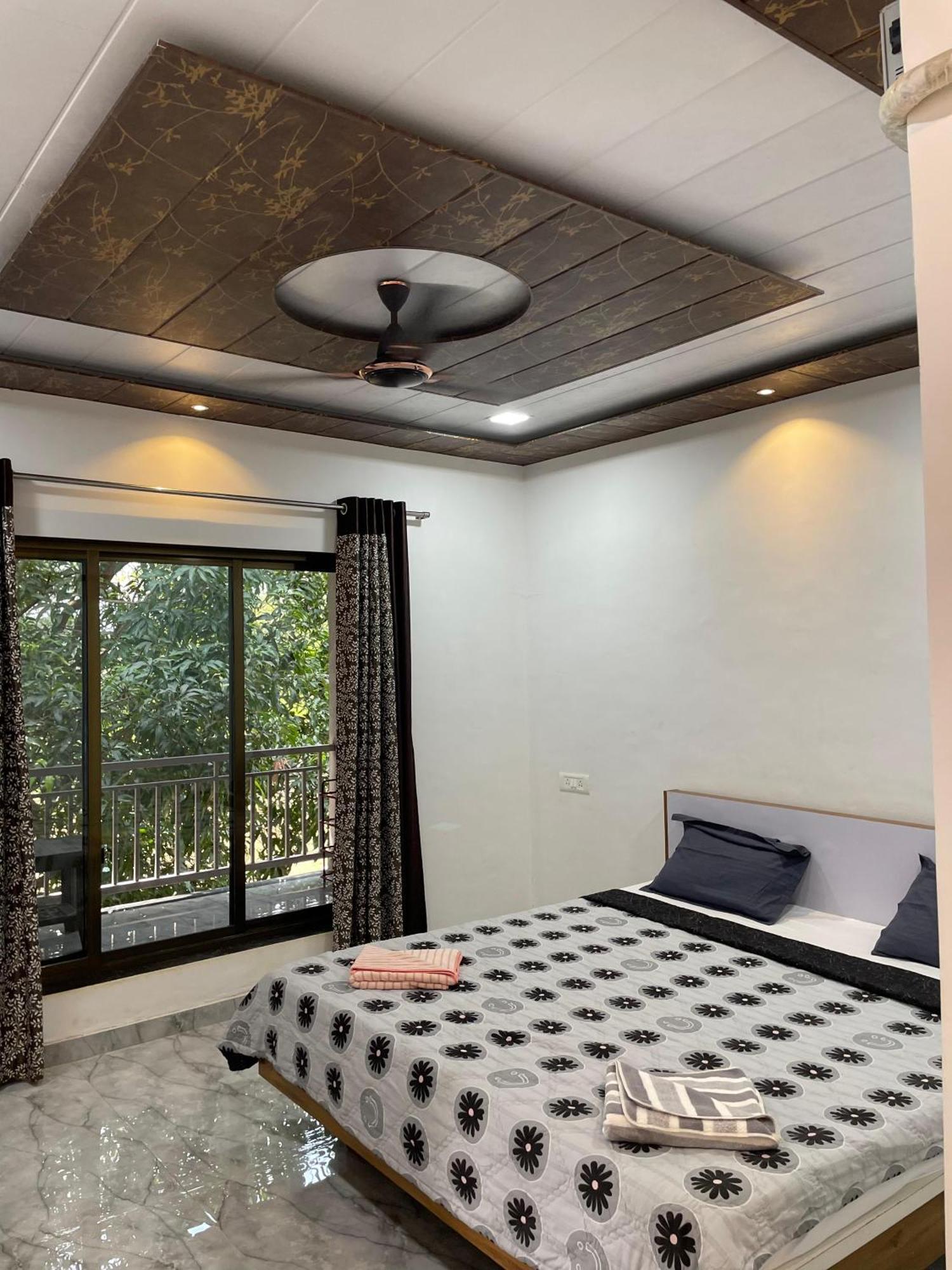 Riverland Farm And Resort Karjat Eksteriør bilde
