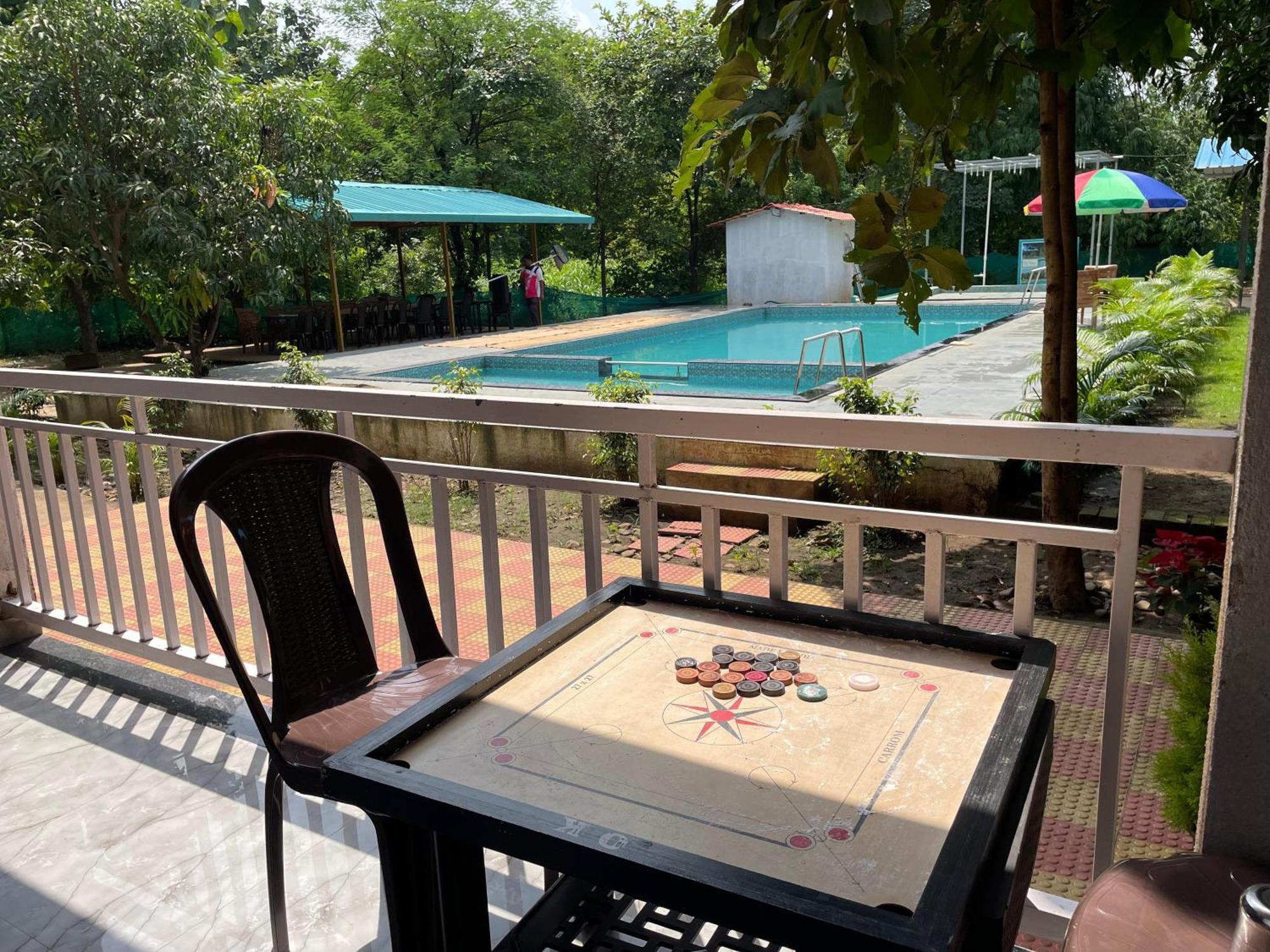 Riverland Farm And Resort Karjat Eksteriør bilde