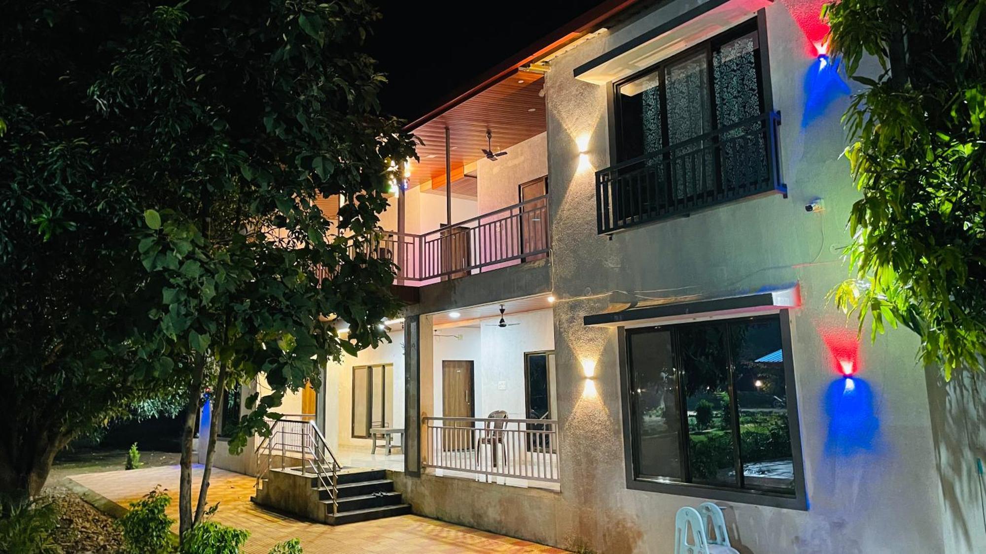 Riverland Farm And Resort Karjat Eksteriør bilde