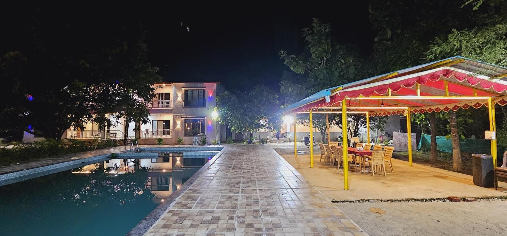 Riverland Farm And Resort Karjat Eksteriør bilde